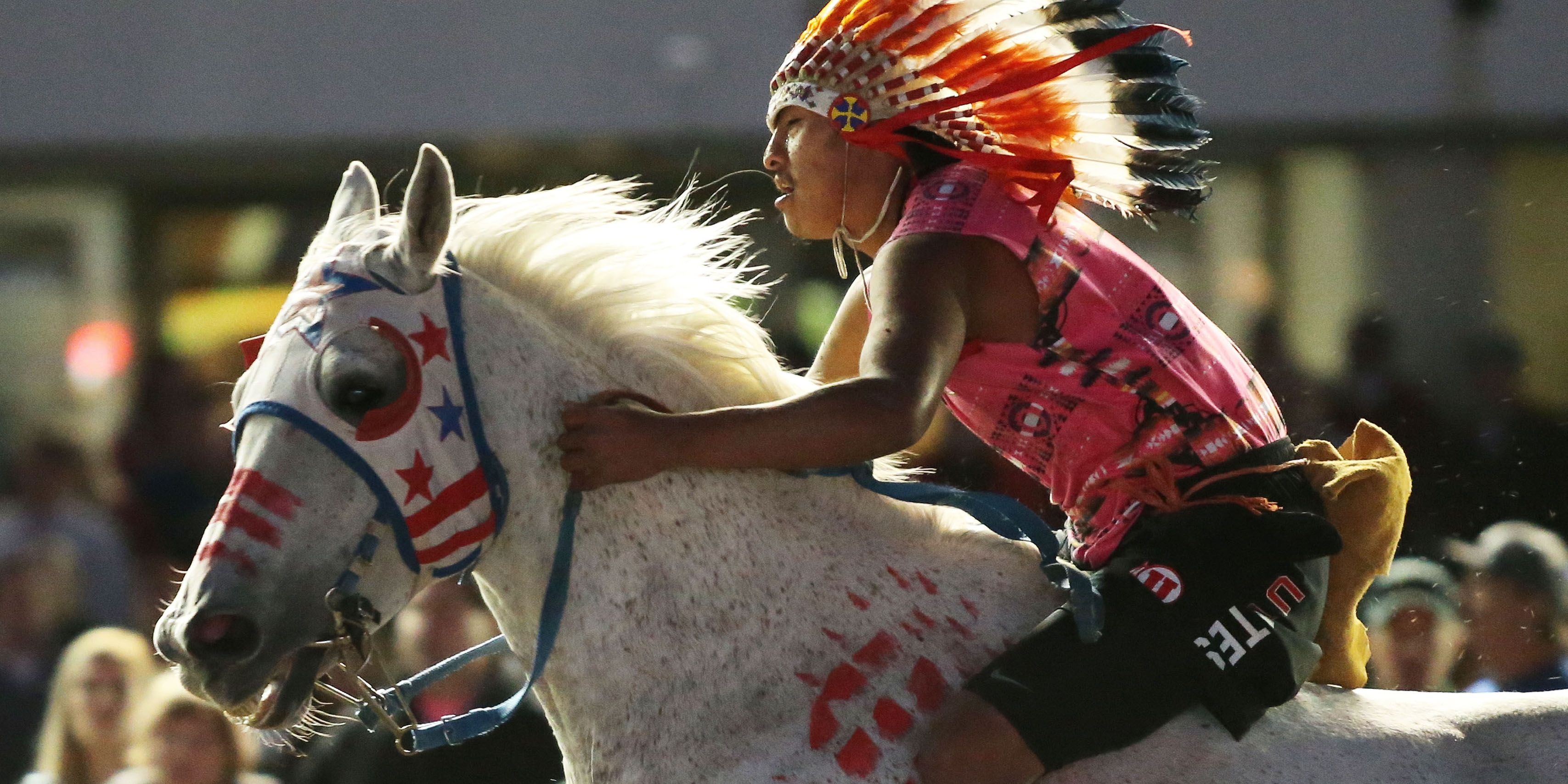 INDIAN RELAY RACING RETURNS TO RAVE REVIEWS Canterbury Park